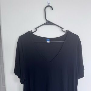 Old Navy Black V-Neck Short Sleeve Tee